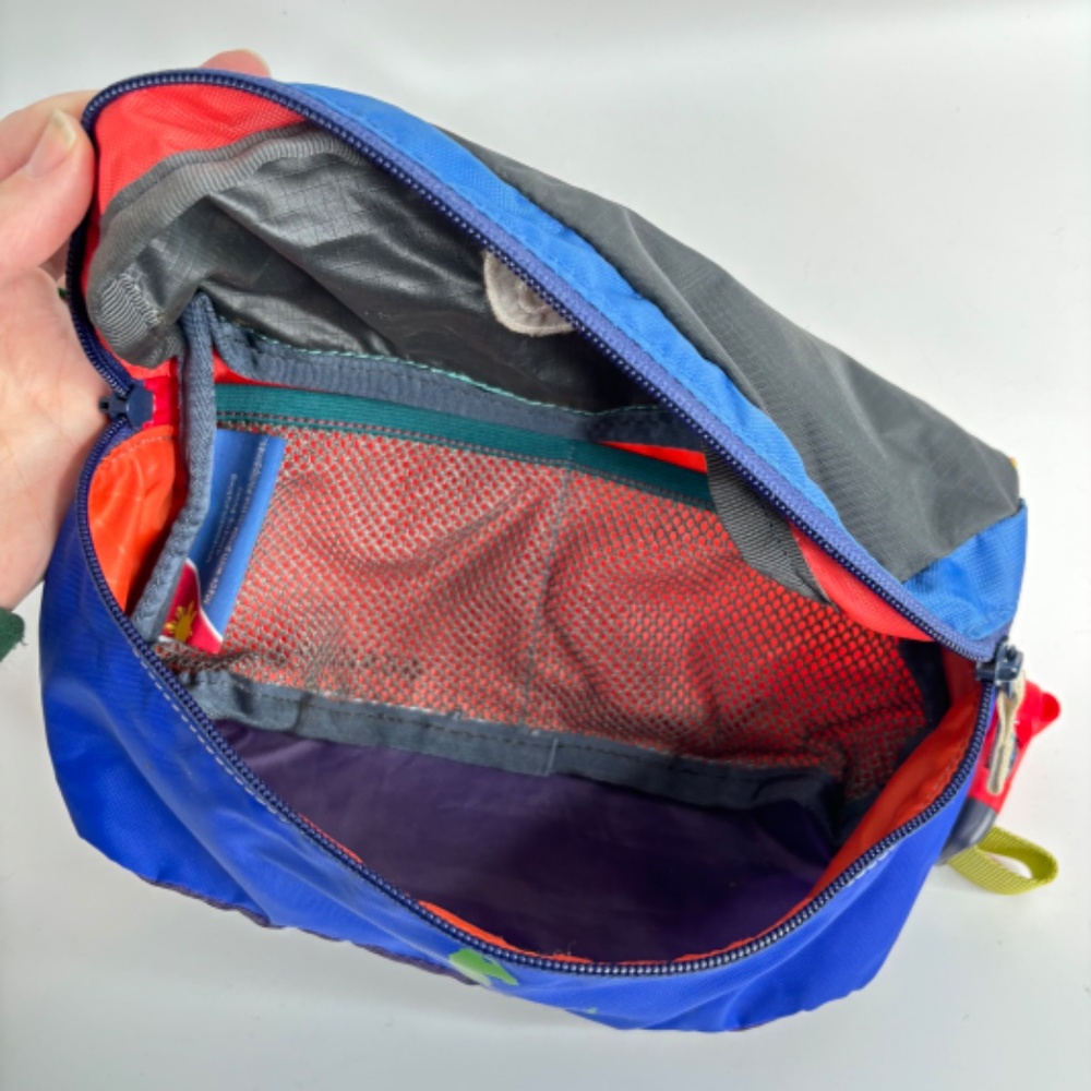 Cotopaxi Bataan Fanny Pack Del Dia Belt Bag Travel Cobalt Blue Colorblock Hiking - Picture 3 of 7